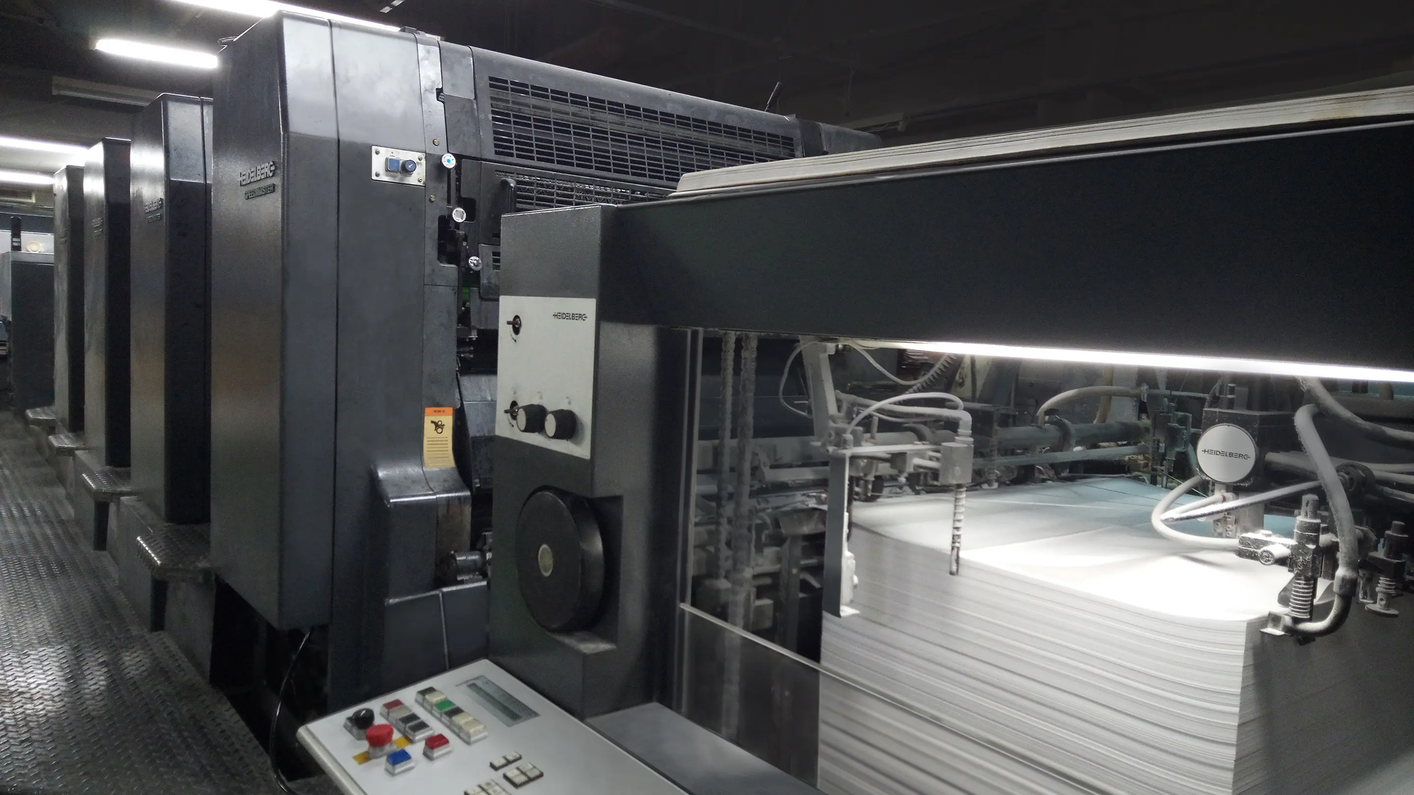 ドミックスの印刷機